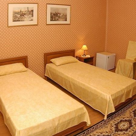 Bed and Breakfast Peron Panzio à Debrecen Extérieur photo