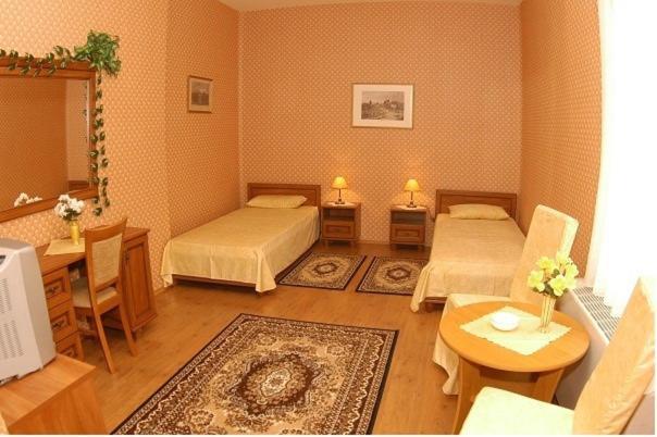 Bed and Breakfast Peron Panzio à Debrecen Extérieur photo